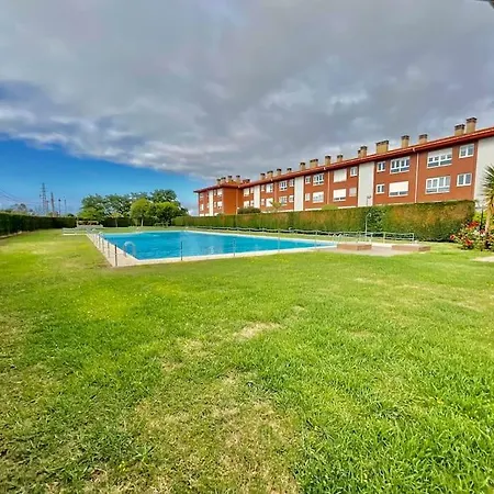 Piscina Salinas (Castrillon)