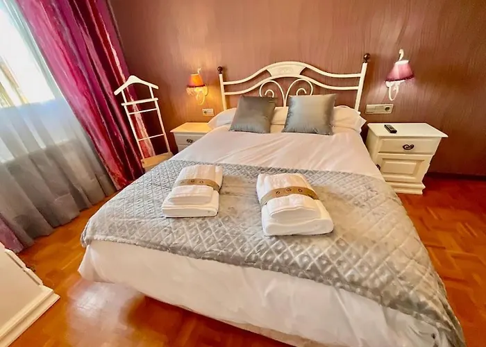 Piscina * Salinas (Castrillon)